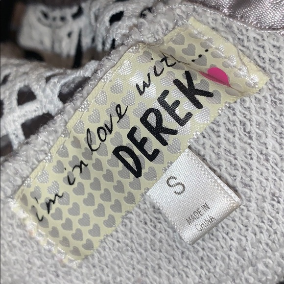 Gray Crop long sleeve top open back - Picture 6 of 6